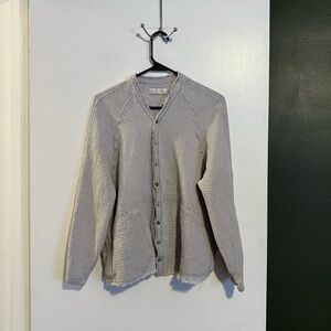 We the free free people purple cut off raw hem gauze button down flowy blouse